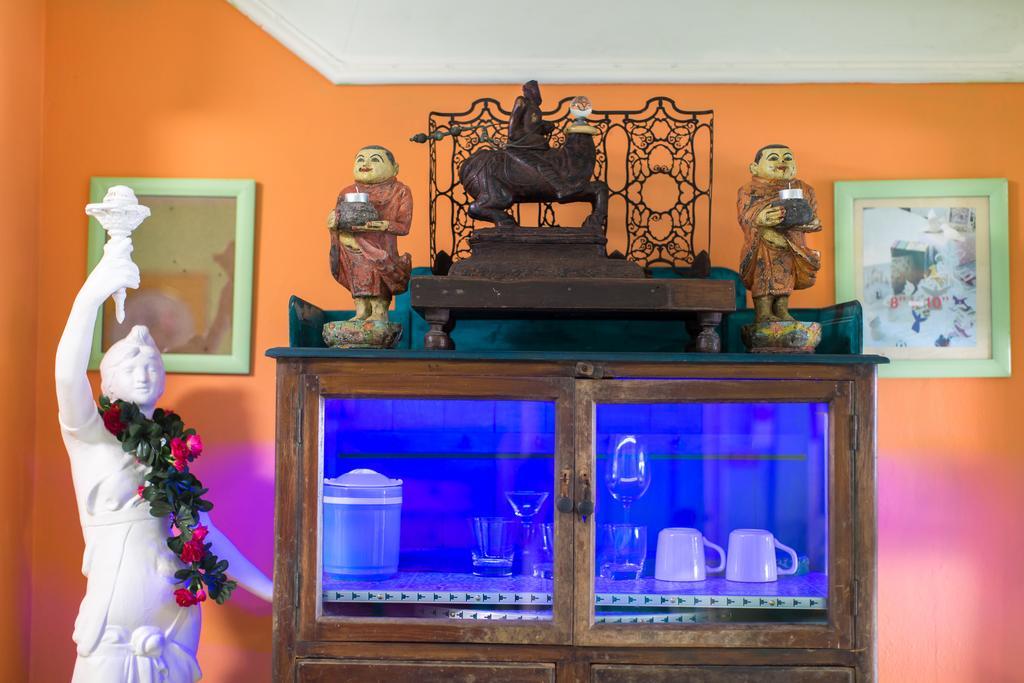 Barefoot Hotel Kalim Beach Front Patong Εξωτερικό φωτογραφία