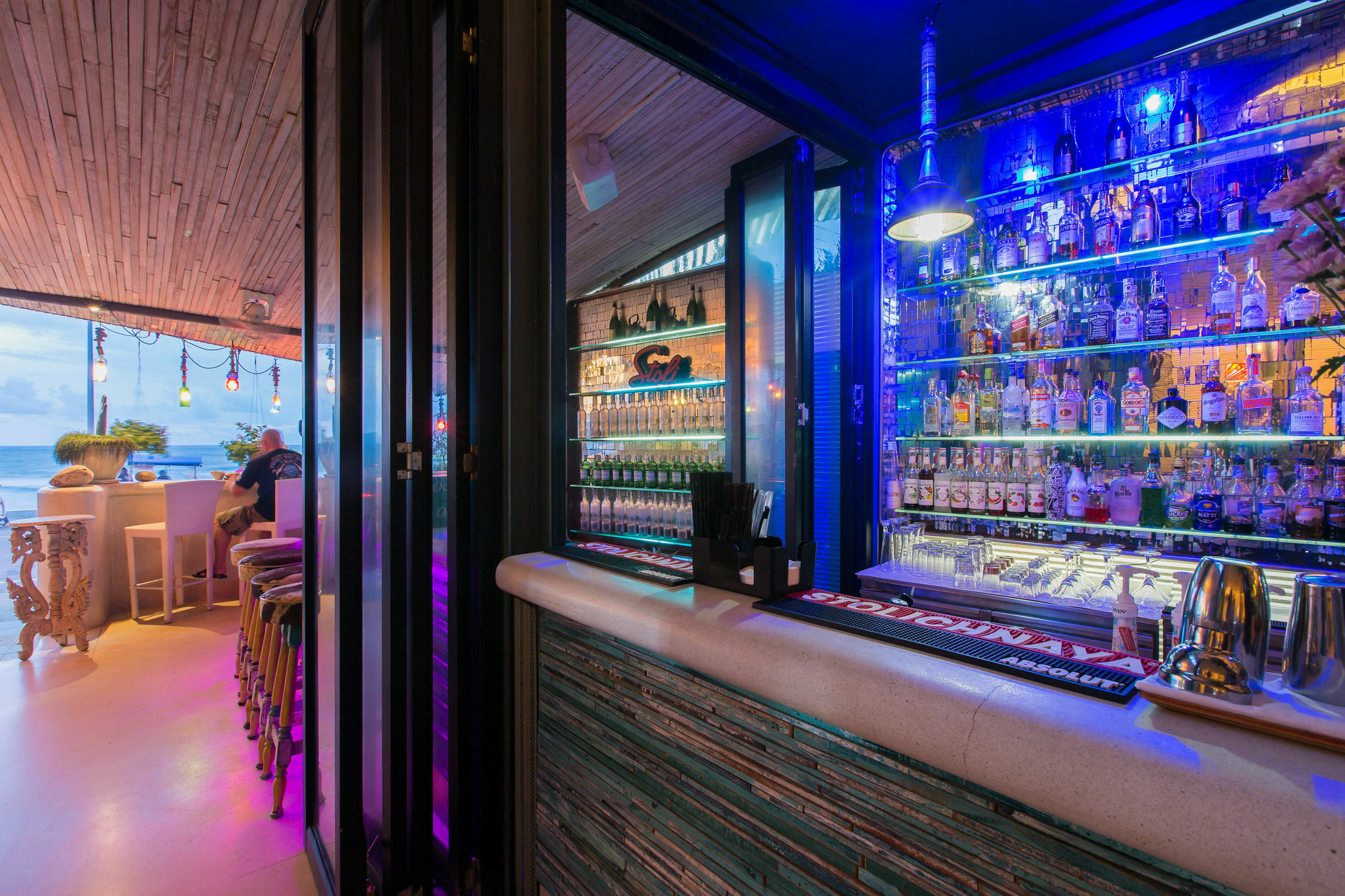 Barefoot Hotel Kalim Beach Front Patong Εξωτερικό φωτογραφία